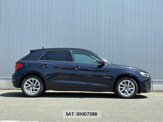 Audi A1 2021-04 8228920-10