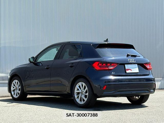 Audi A1 2021-04 8228920-12