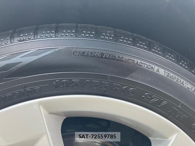 Audi A1 2015-08 8244628-10