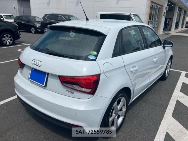Audi A1 2015-08 8244628-2