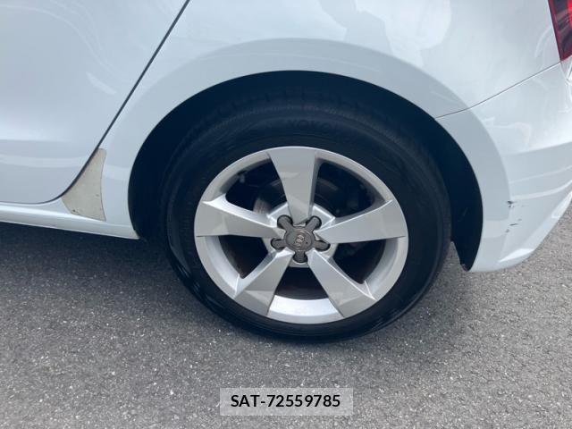 Audi A1 2015-08 8244628-6