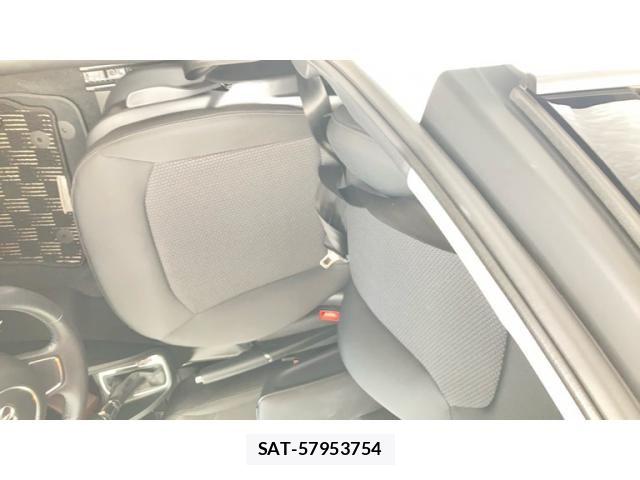 Audi A1 2014-09 8244629-10
