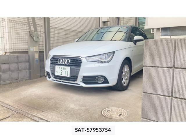 Audi A1 2014-09 8244629-1