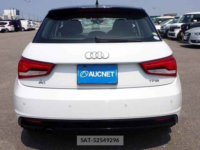 Audi A1 2018-10 8244627-9