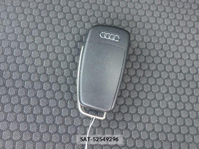 Audi A1 2018-10 8244627-28