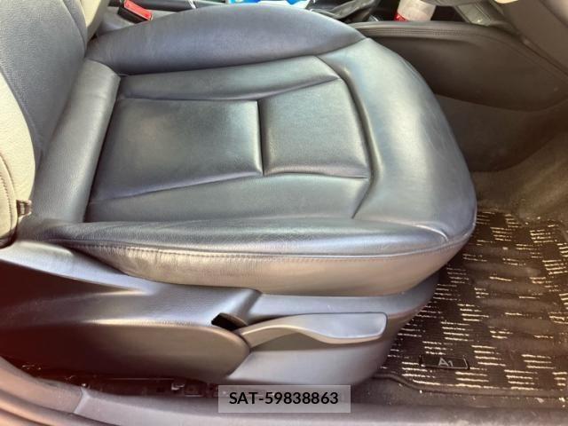 Audi A1 2014-01 8313102-15