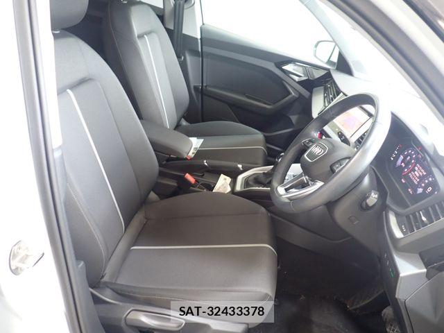 Audi A1 2023-09 8353926-22