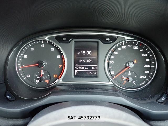 Audi A1 2013-09 8353927-9