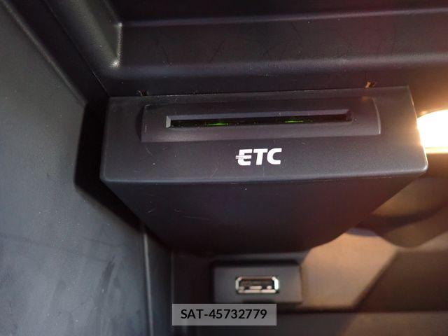 Audi A1 2013-09 8353927-28