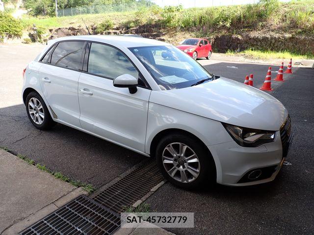 Audi A1 2013-09 8353927-3