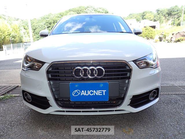 Audi A1 2013-09 8353927-4