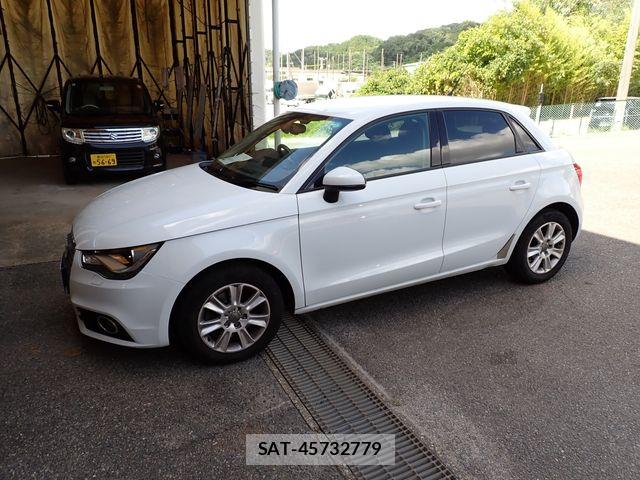 Audi A1 2013-09 8353927-5