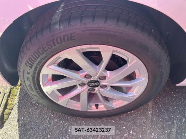 Audi A1 2025-12 8353928-10