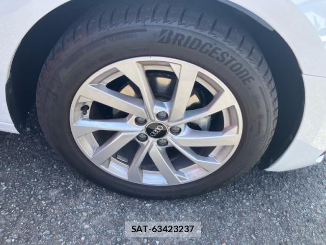 Audi A1 2025-12 8353928-11