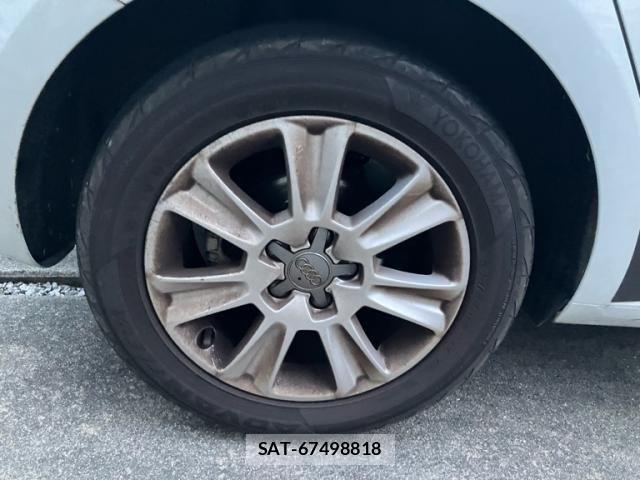Audi A1 2012-08 8364796-4