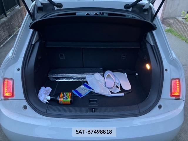 Audi A1 2012-08 8364796-8