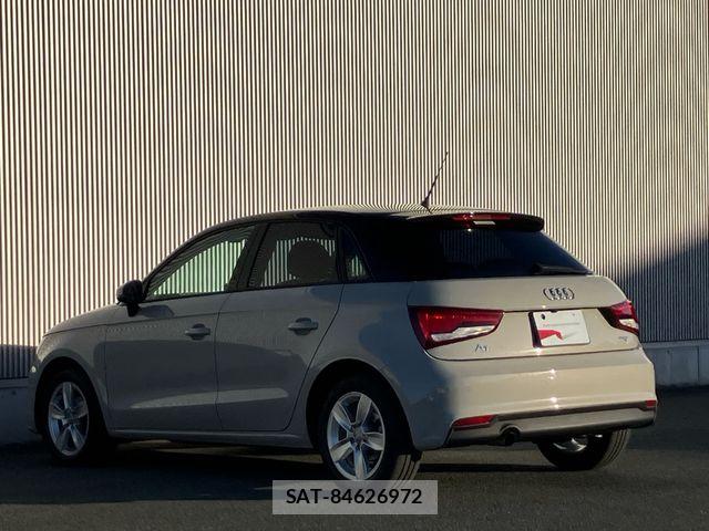 Audi A1 2018-02 8364794-6