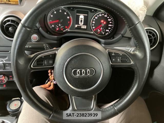 Audi A1 2013-05 8364795-14