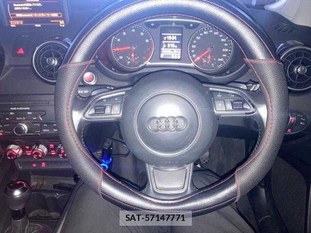 Audi A1 2013-03 8371441-9