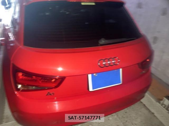 Audi A1 2013-03 8371441-2