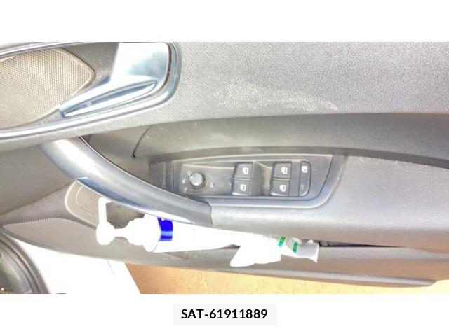 Audi A1 2014-01 8411246-10