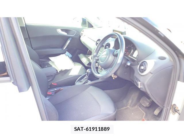 Audi A1 2014-01 8411246-19