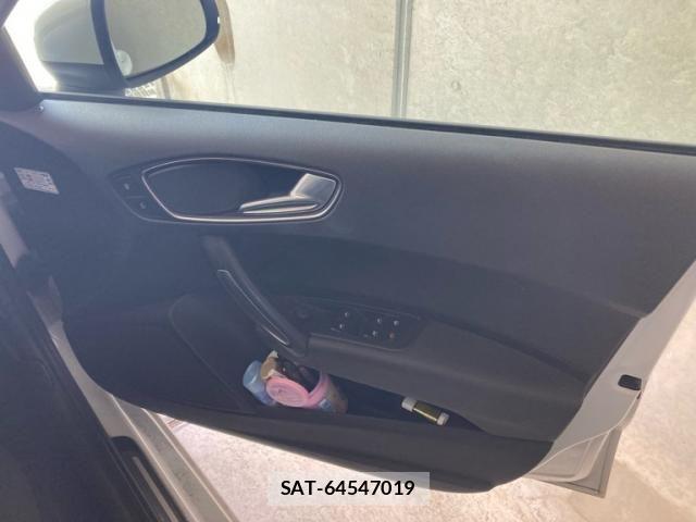 Audi A1 2014-06 8437766-9