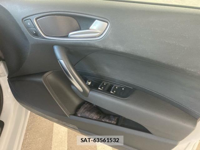 Audi A1 2015-09 8457065-12