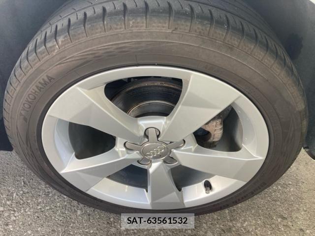 Audi A1 2015-09 8457065-8