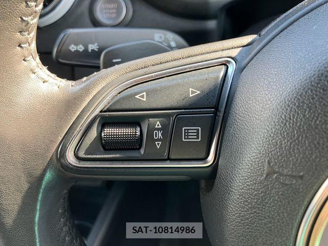 Audi A1 2013-06 8523587-24