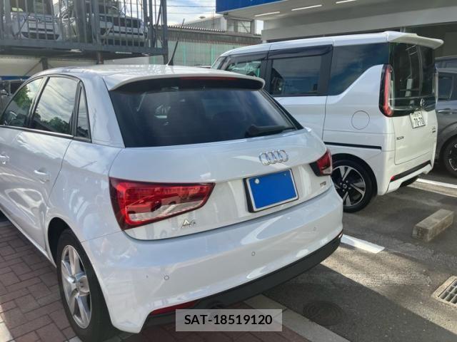 Audi A1 2017-07 8625843-3