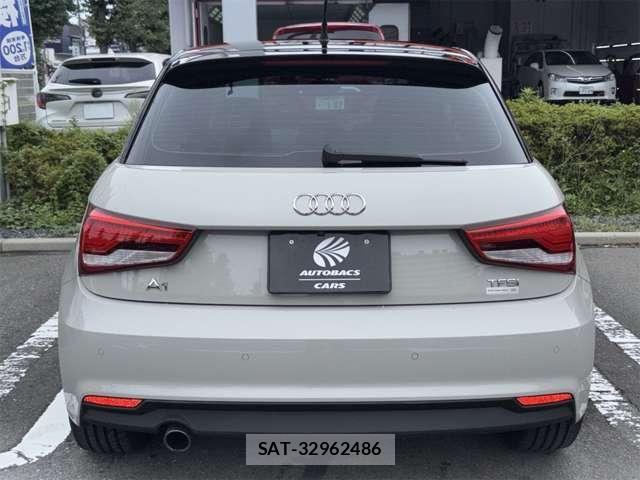Audi A1 2017-12 8740537-16