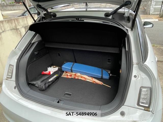 Audi A1 2015-08 8740538-11