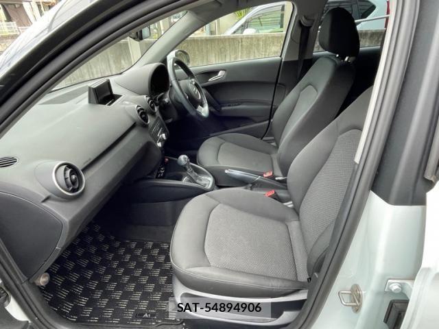 Audi A1 2015-08 8740538-14
