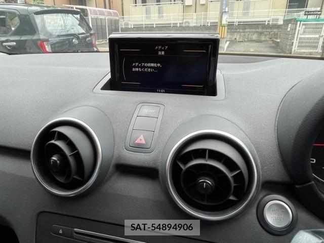 Audi A1 2015-08 8740538-21