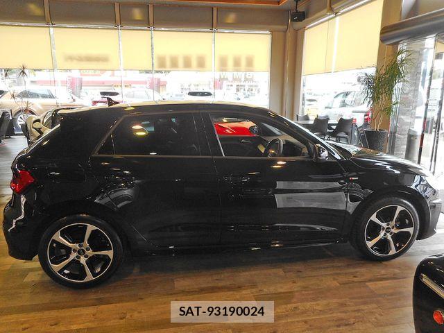 Audi A1 2025-05 8827886-5