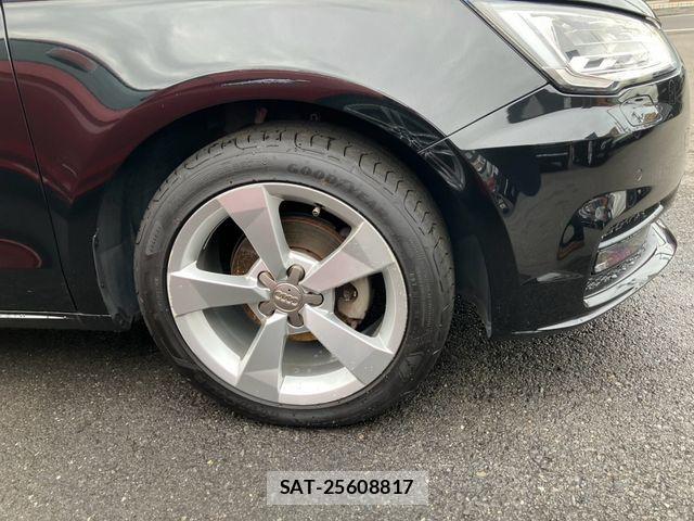 Audi A1 2016-05 8827885-8