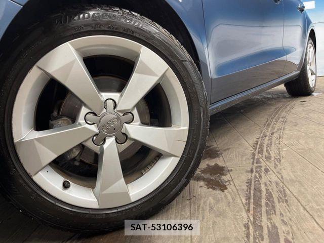Audi A1 2016-06 8848260-13