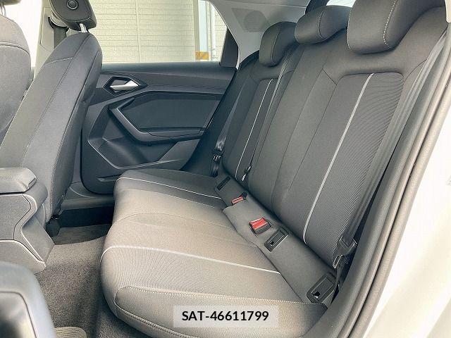 Audi A1 2024-06 8840988-12