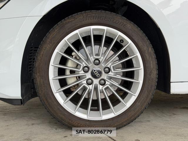 Audi A3 SEDAN 2023-03 3355532-18