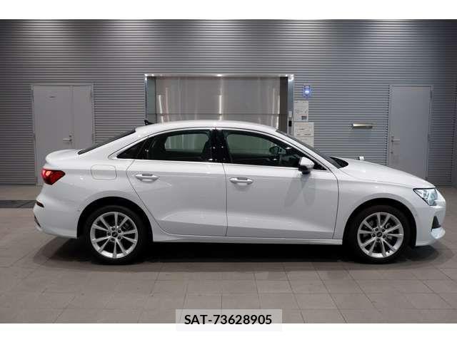 Audi A3 SEDAN 2024-12 3659898-11