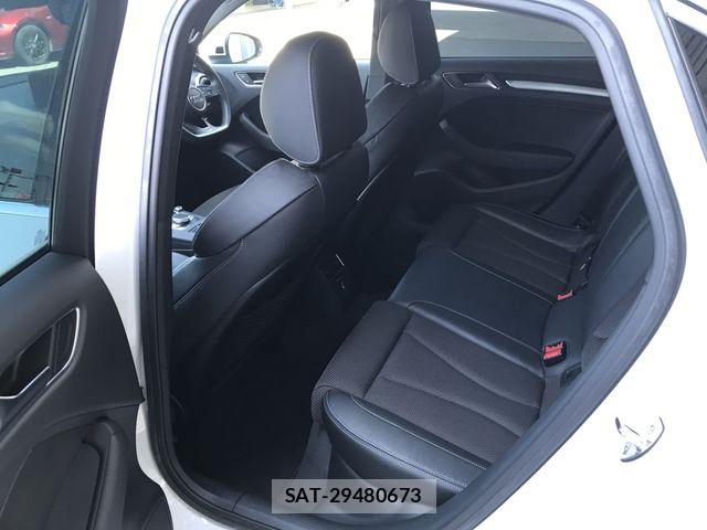Audi A3 SEDAN 2018-03 6525457-10