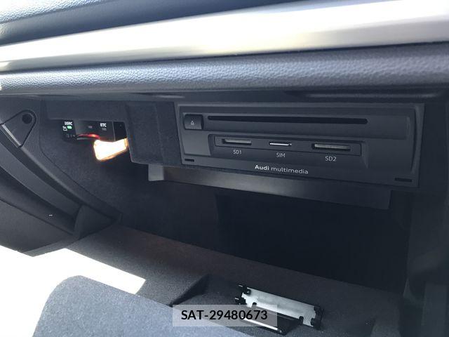 Audi A3 SEDAN 2018-03 6525457-25