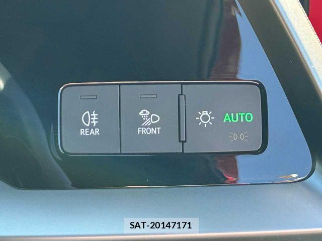 Audi A3 SEDAN 2021-06 6675013-11