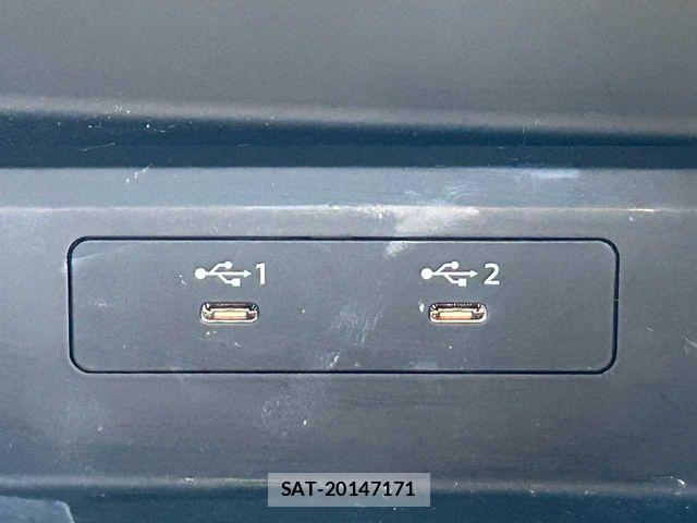 Audi A3 SEDAN 2021-06 6675013-16