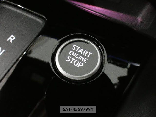 Audi A3 SEDAN 2022-05 6690915-9