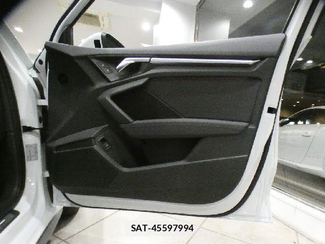 Audi A3 SEDAN 2022-05 6690915-22