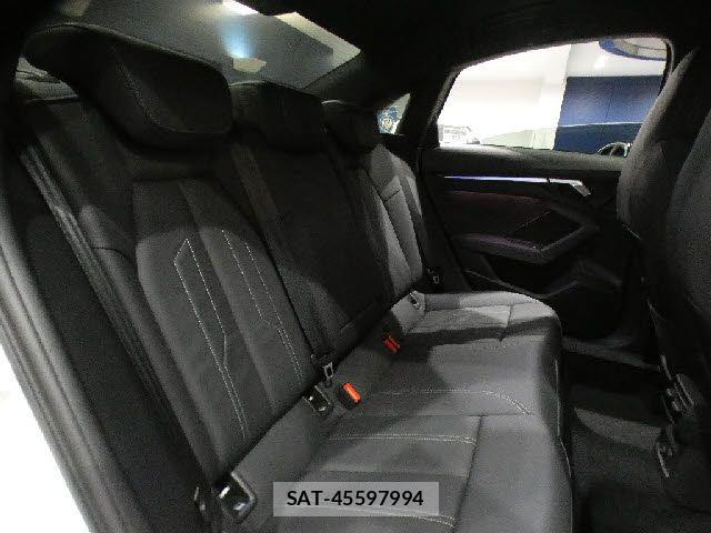 Audi A3 SEDAN 2022-05 6690915-28