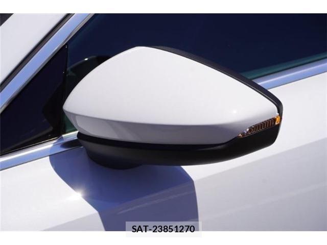 Audi A3 SEDAN 2023-04 6902176-12