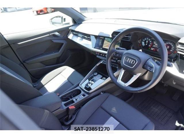 Audi A3 SEDAN 2023-04 6902176-14